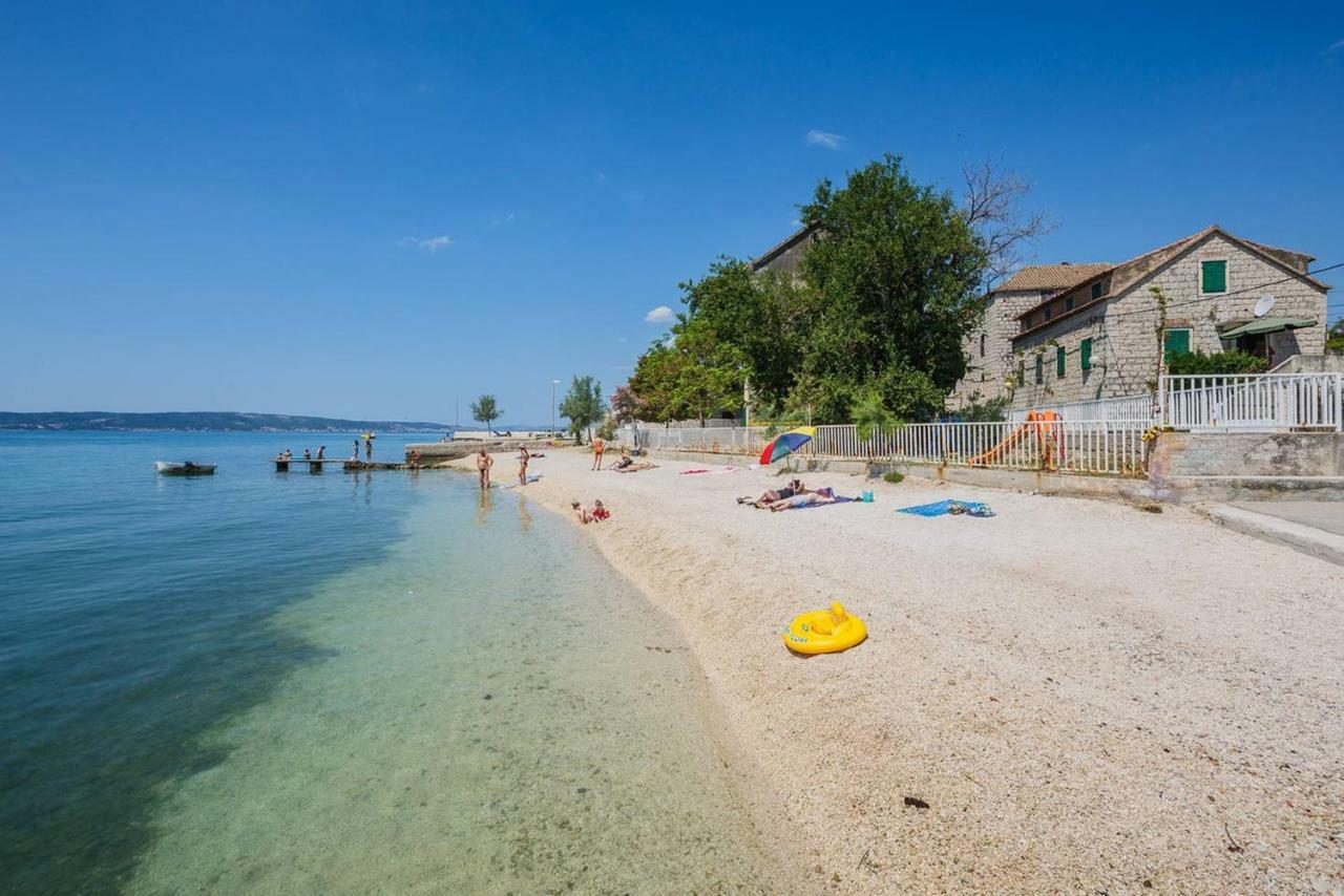 Pelivan Apartments Kastela Exterior photo